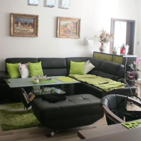 Aki - 2 +Kk Apartment Бърно Екстериор снимка