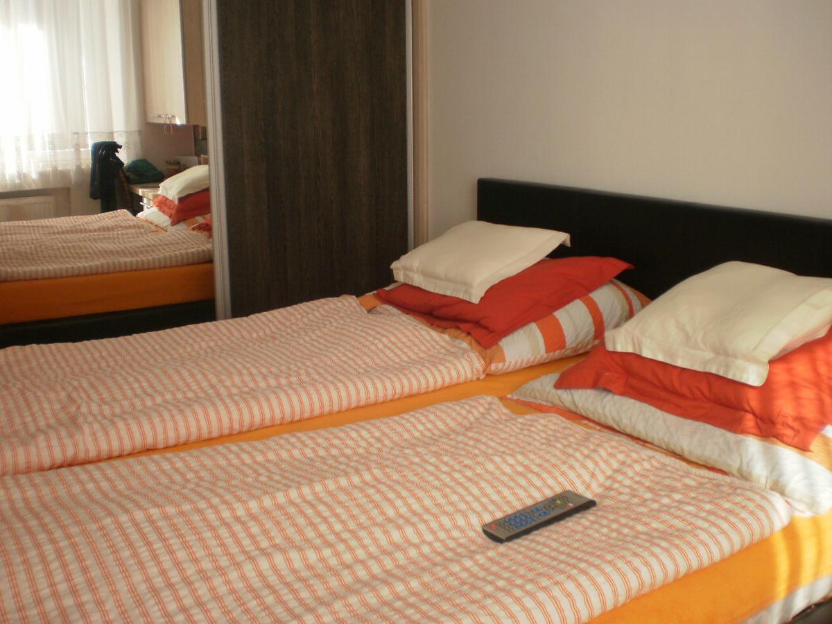 Aki - 2 +Kk Apartment Бърно Екстериор снимка